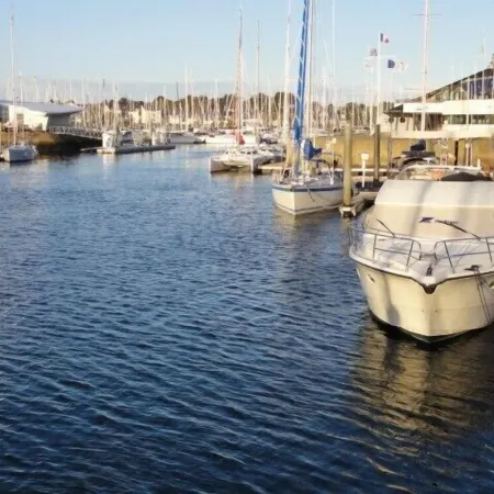 Apartment F 3 sea views and direct beach and ocean access