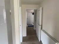 Luxurious 4 br detached house in cul-de-sac ideal for family or group of friends