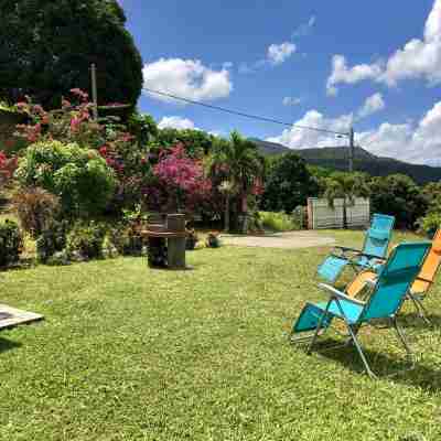 CLIMATISEE traditional wooden house with WIFI, near the beaches Hotel Exterior