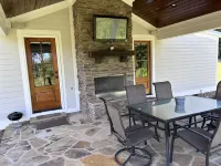Brand new upscale home conveniently located off 1-20 and 520 - Wifi