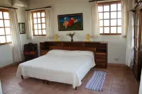 Tropical Villa with Pool and Spectacular Views - Villas Casa Loma: Villa 3