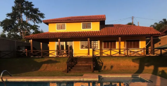 Farmhouse for closed condominium in Ibiúna