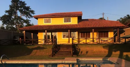 Farmhouse for closed condominium in Ibiúna