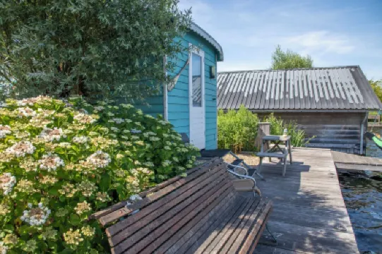 Tinyhouse De Roef - Lakes of Vinkeveen near Amsterdam  호텔