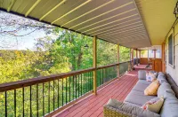 Unwind Near the Lake Fire Pit Marina Nearby - 3-Star