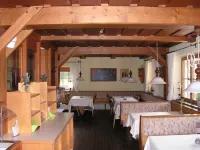 Hotel-Restaurant Zum Hirschhaus Inklusive Chiemgau Karte - breakfast