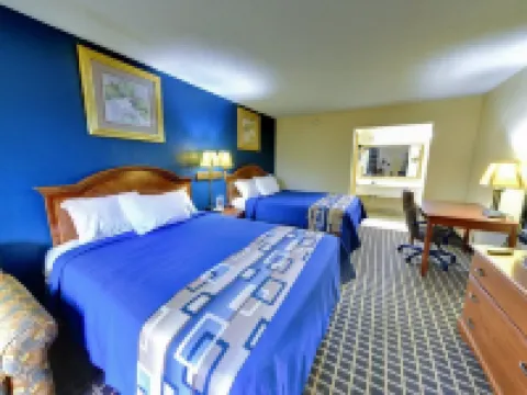 Dahlonega Mountain Inn Hotels in Lumpkin County