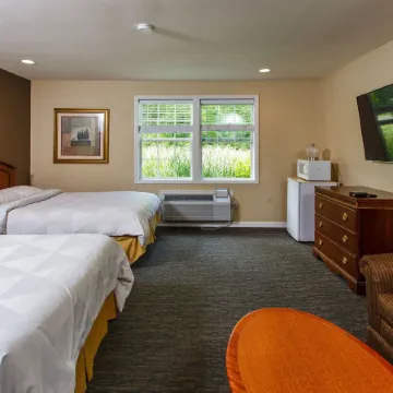 Beach Harbor Resort