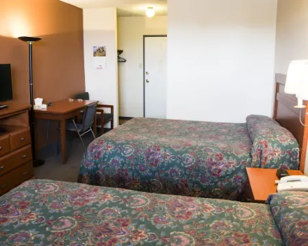 Lazy J Motel Hotels in Claresholm