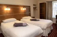 County Hotel - parcheggio