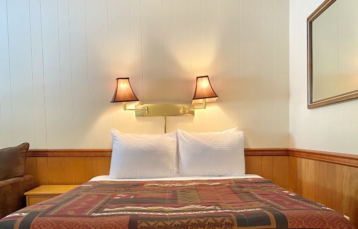 Trail Lake Lodge
