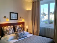 Logis Hotel Restaurant la Régence โรงแรมในแชร์บูร์ก