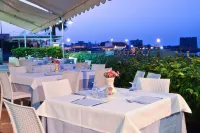 Hotel Mirage - Breakfast
