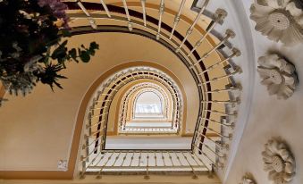 Cristine Bedfor Malaga