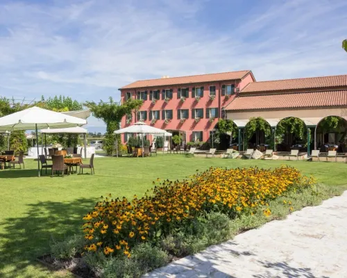 Borgo Ronchetto Hotel Ristorante Hotel a Salgareda