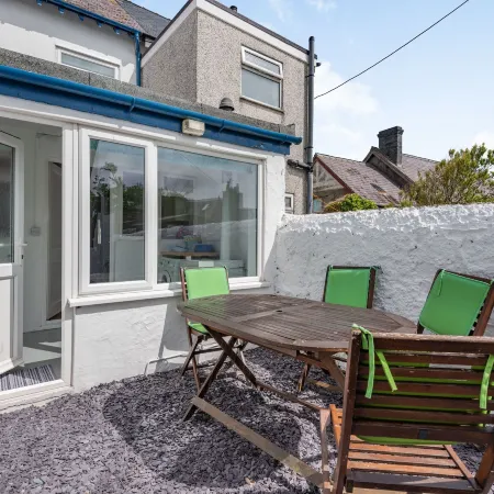2 Tregof Terrace