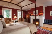 Harbor Light Inn Hotels in Marblehead