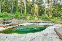 Hike & Explore: Guest Suite w/ Deck in Issaquah