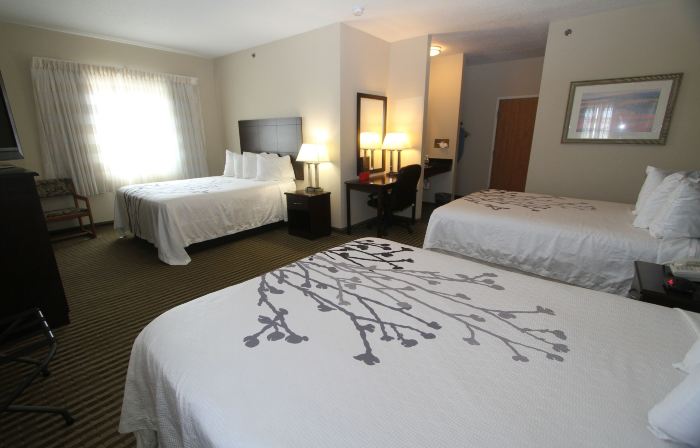 Bowman Inn and Suites