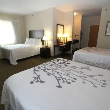 Bowman Inn and Suites