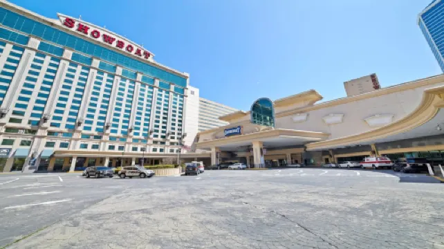 睡4人時尚Boardwalk Cozysuites工作室