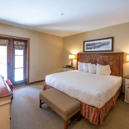 One Bedroom Condo with Large Balcony over Mountaineer Square 1 Condo - No Cleaning Fee! by RedAwning
