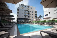 Apart Hotel Resilient - Uima-altaat