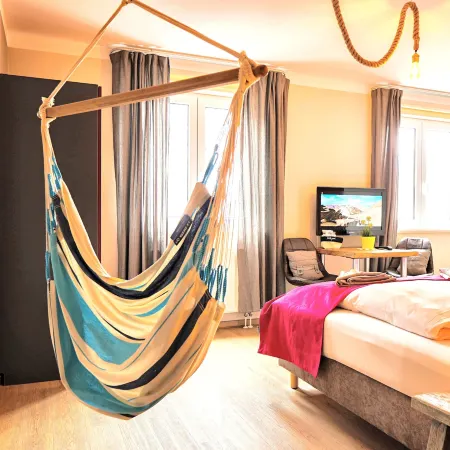 Feels Beach Club Hotel