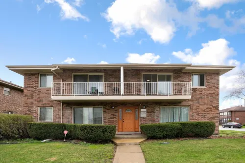 MODERN 2 BEDROOM CONDO! WHEN LUXURY & COMFORT MEET!