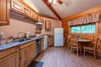 Sugar Shack Yurt Romantic and cozy!