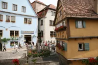 Glocke Weingut Und Hotel