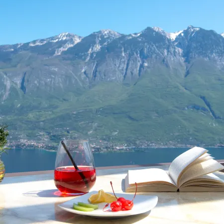 Village Hotel Lucia