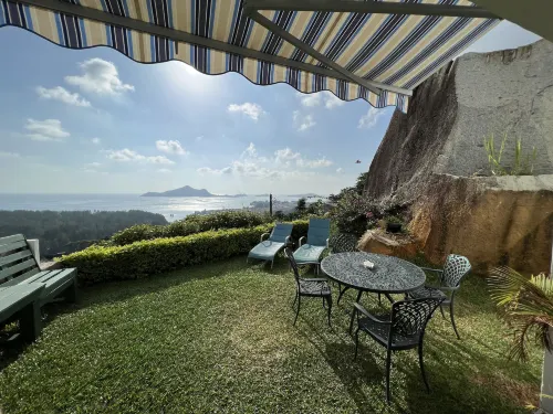 Creole Pearl Self-Catering Hotels in Glacis