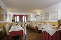 Hotel Vivit - Bữa sáng