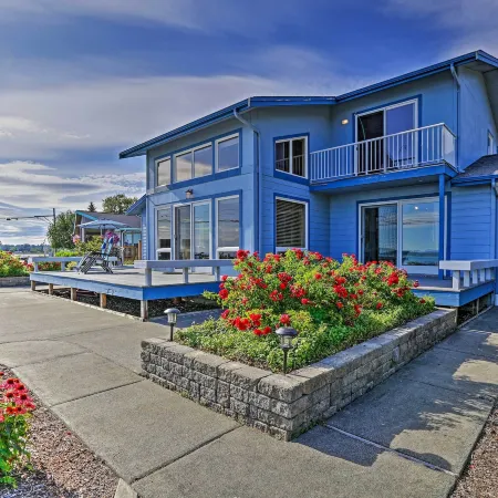 Birch Bay Waterfront Home - Steps to Beach!