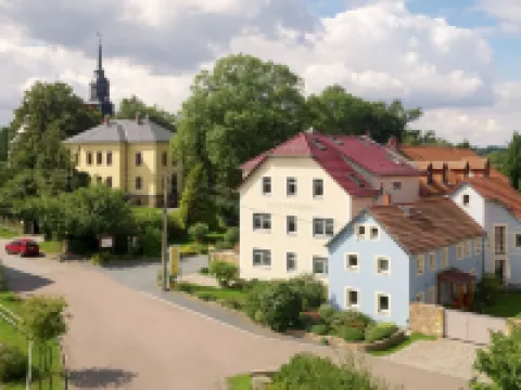 Hotel garni Sonnenhof Hotels in Reichenberg