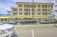 North Wildwood Condo - Beach Across Street! - spa