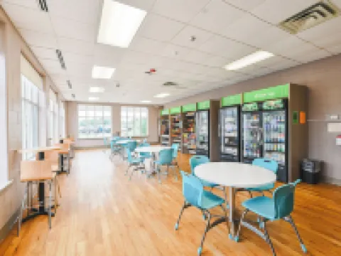 Residence & Conference Centre - Welland Hotels in Welland