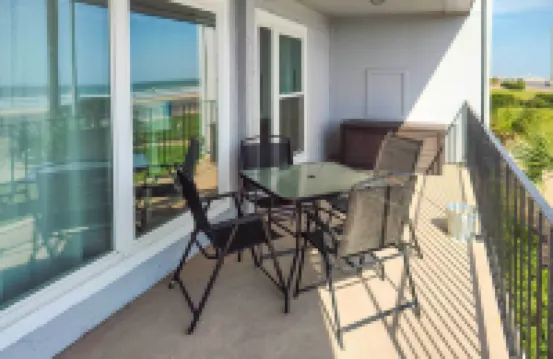 Gulf Views & Patio: Lovely Galveston Condo!
