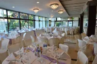 Four Seasons Hotel Hotels in Agia Triada
