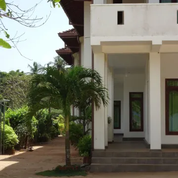 Moragalla Beach Home Guesthouse (Newly Opened Hotel)