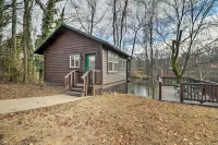Cozy Heber Springs Cabin w/ Deck & Dock! - 3-Star