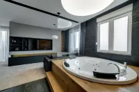 Black Pearl Luxury Suites