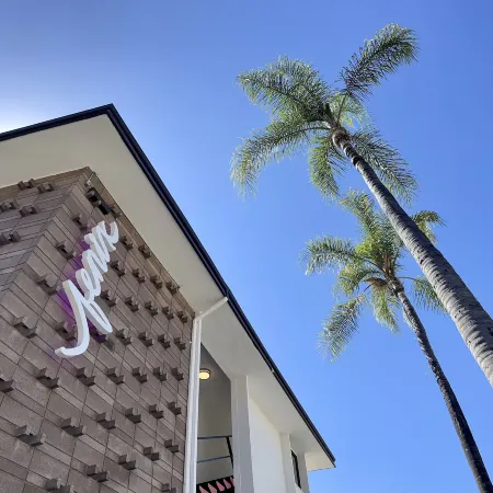 Fenix Hotel Hollywood Отели рядом с достопримечательностью «Клуб «Академия магических искусств» в замке Magic Castle»