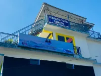 Hostel Hikers World Hotel a 