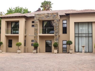 Letsatsing Lodge