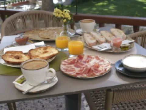 Hotel El Rosal de Cudillero Hotels in Comarca Vaqueira