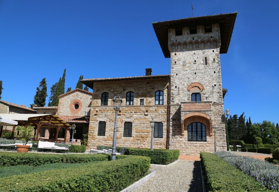 hotel overview picture