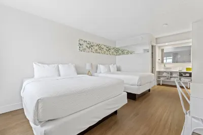 Travelodge by Wyndham Orlando Lake Buena Vista South Các khách sạn gần Kissimmee Sports Arena