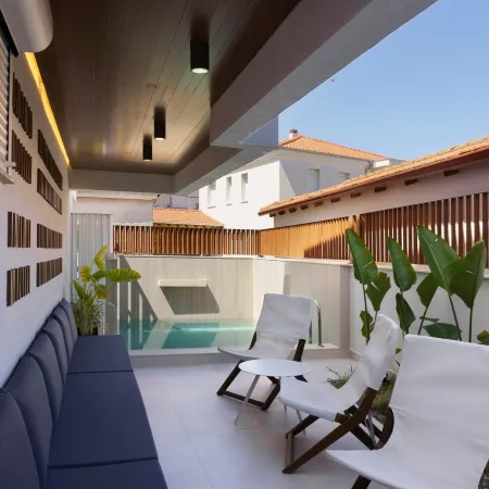 Palm Suites